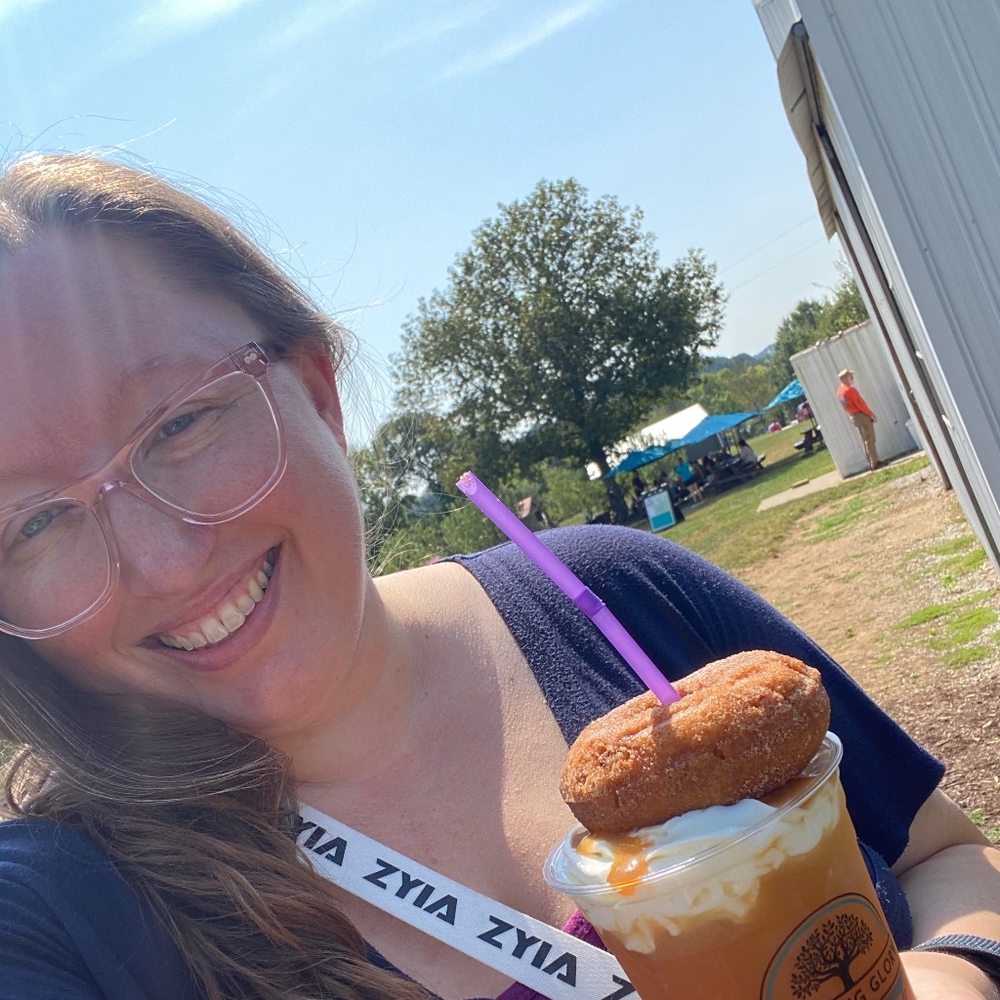 Meet your Posher, Stephanie